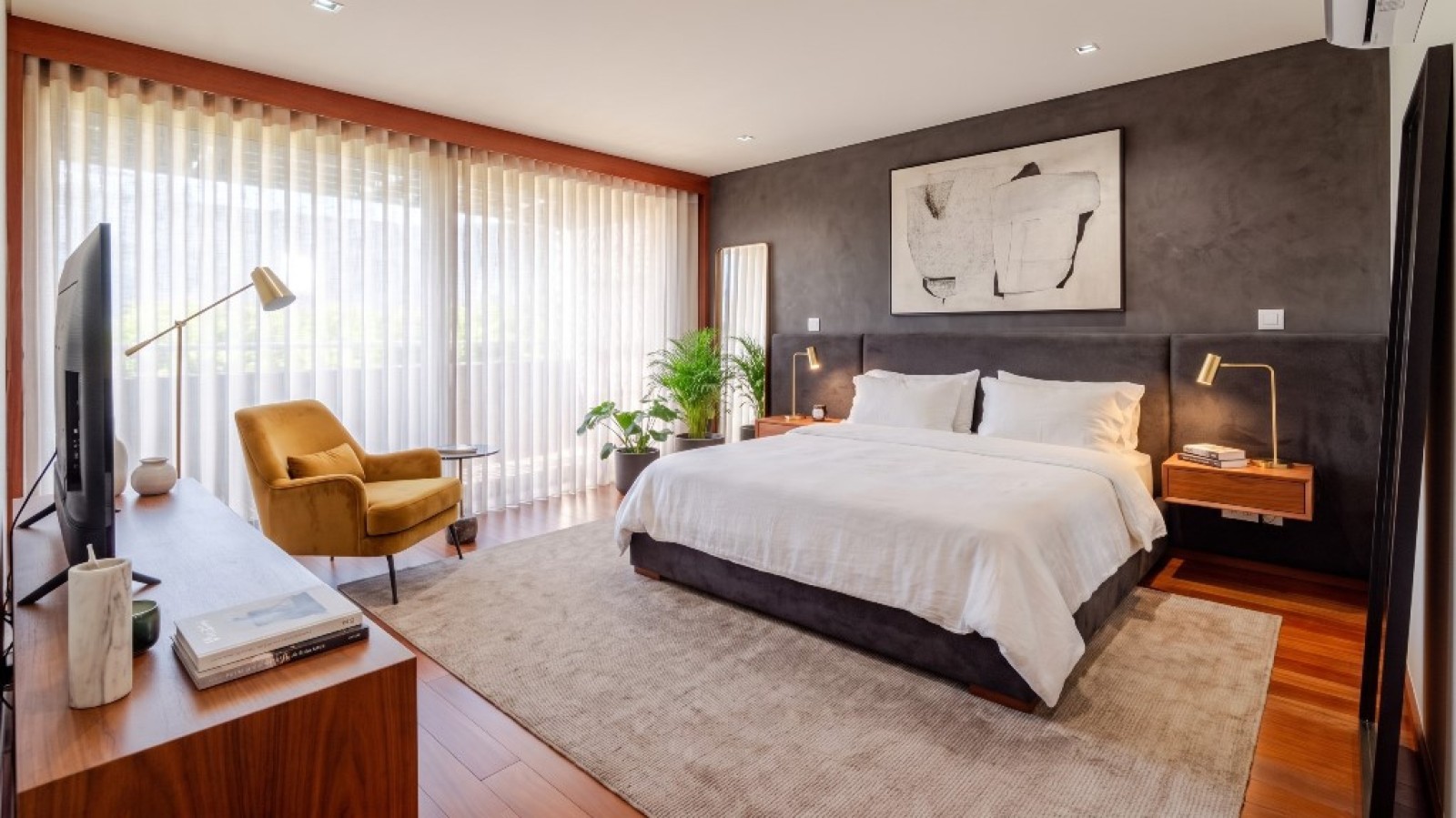 Moradia V4+1 com jardim junto ao Parque da Cidade no Porto_399812