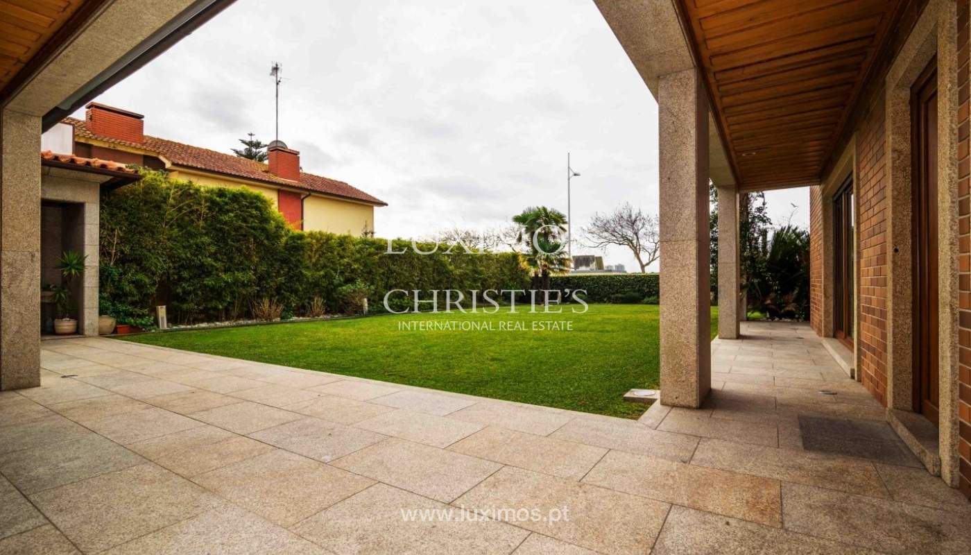 6 Bedroom Villa/Townhouse's Image 24