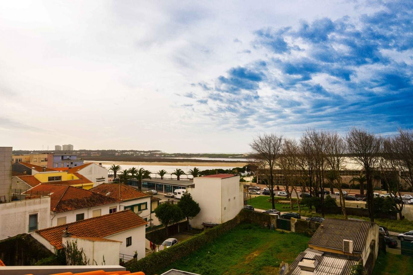 Townhouse with river views, Esposende, Portugal_41355