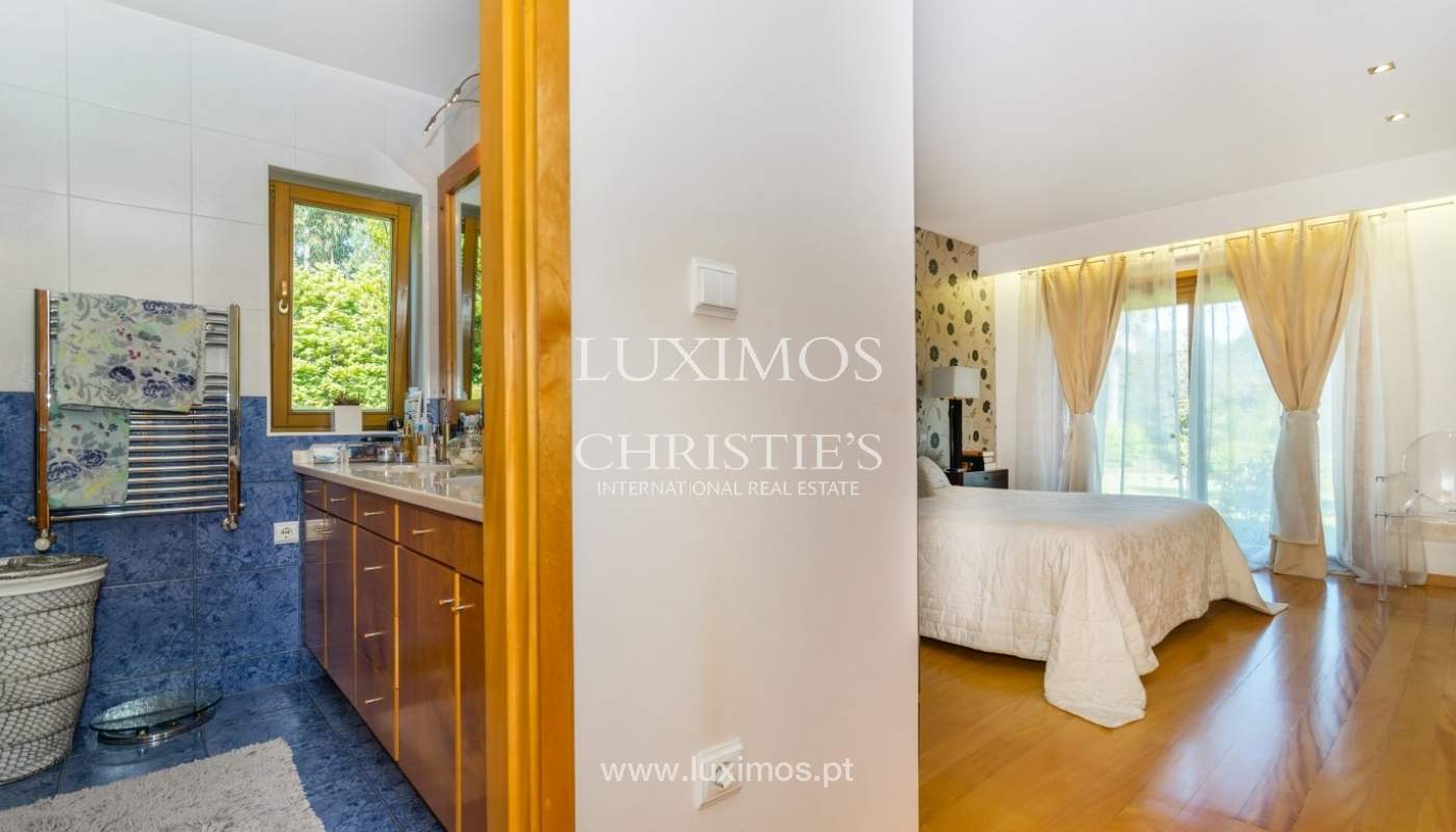 Moradia com deck, jardim e piscina, Esposende_44752