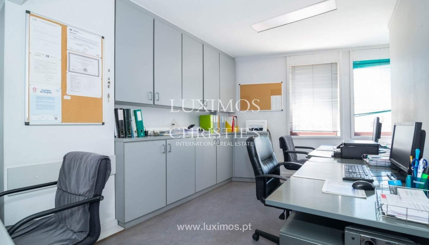 Escritório/Clínica em localização central, Lordelo do Ouro, Porto_44761