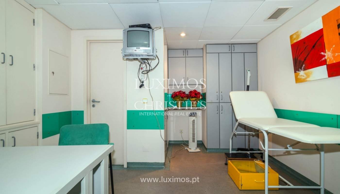 Escritório/Clínica em localização central, Lordelo do Ouro, Porto_44770