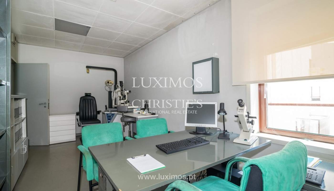 Escritório/Clínica em localização central, Lordelo do Ouro, Porto_44781
