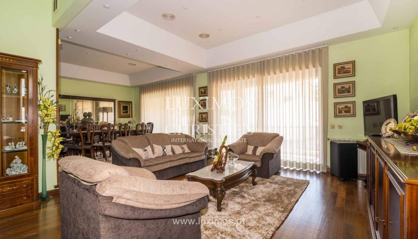 Venda de moradia com jardim, piscina e terraço, Maia, Portugal_45524