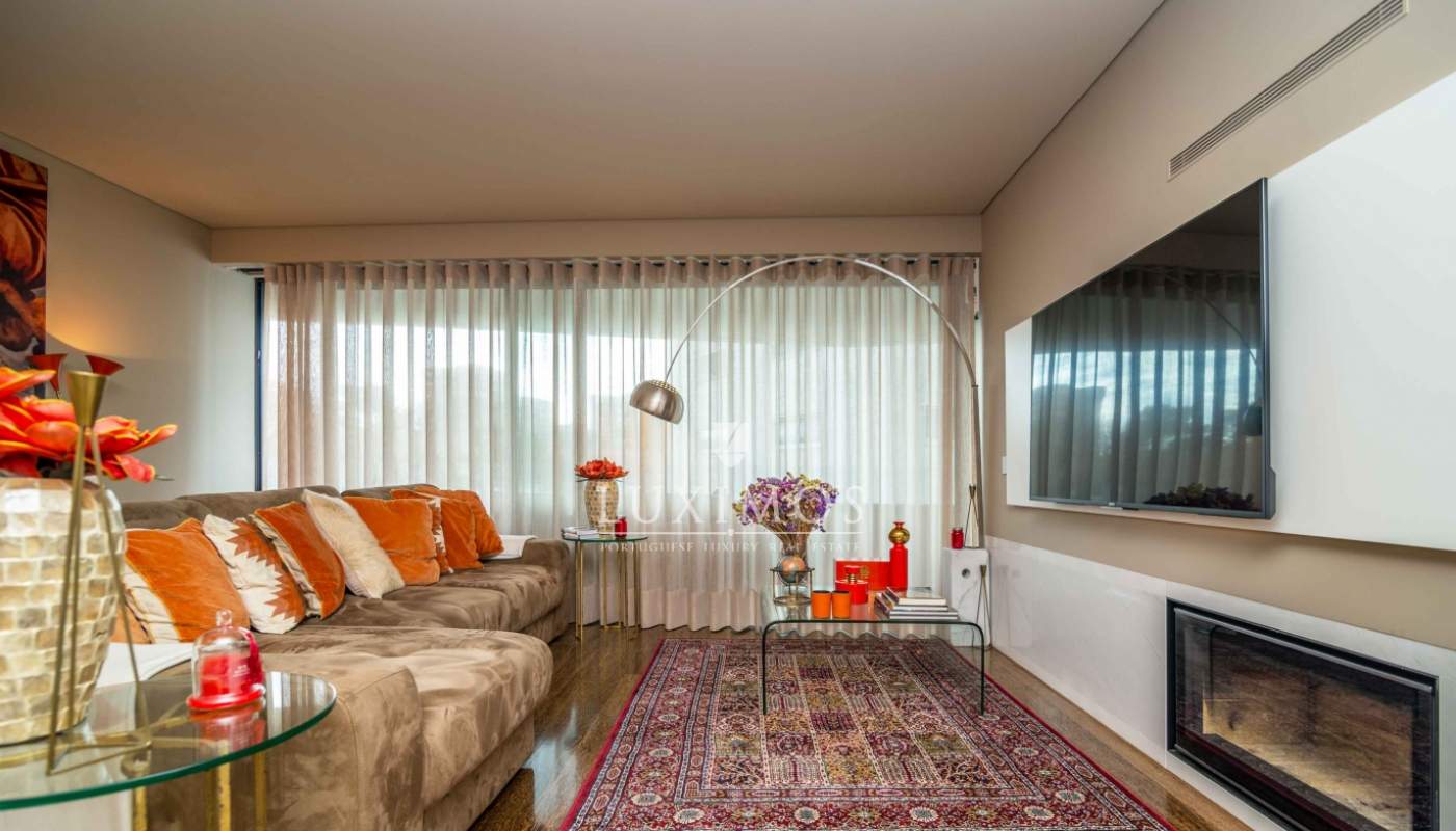 Apartamento con vistas al mar, en venta, Foz do Douro, Porto, Portugal_52668