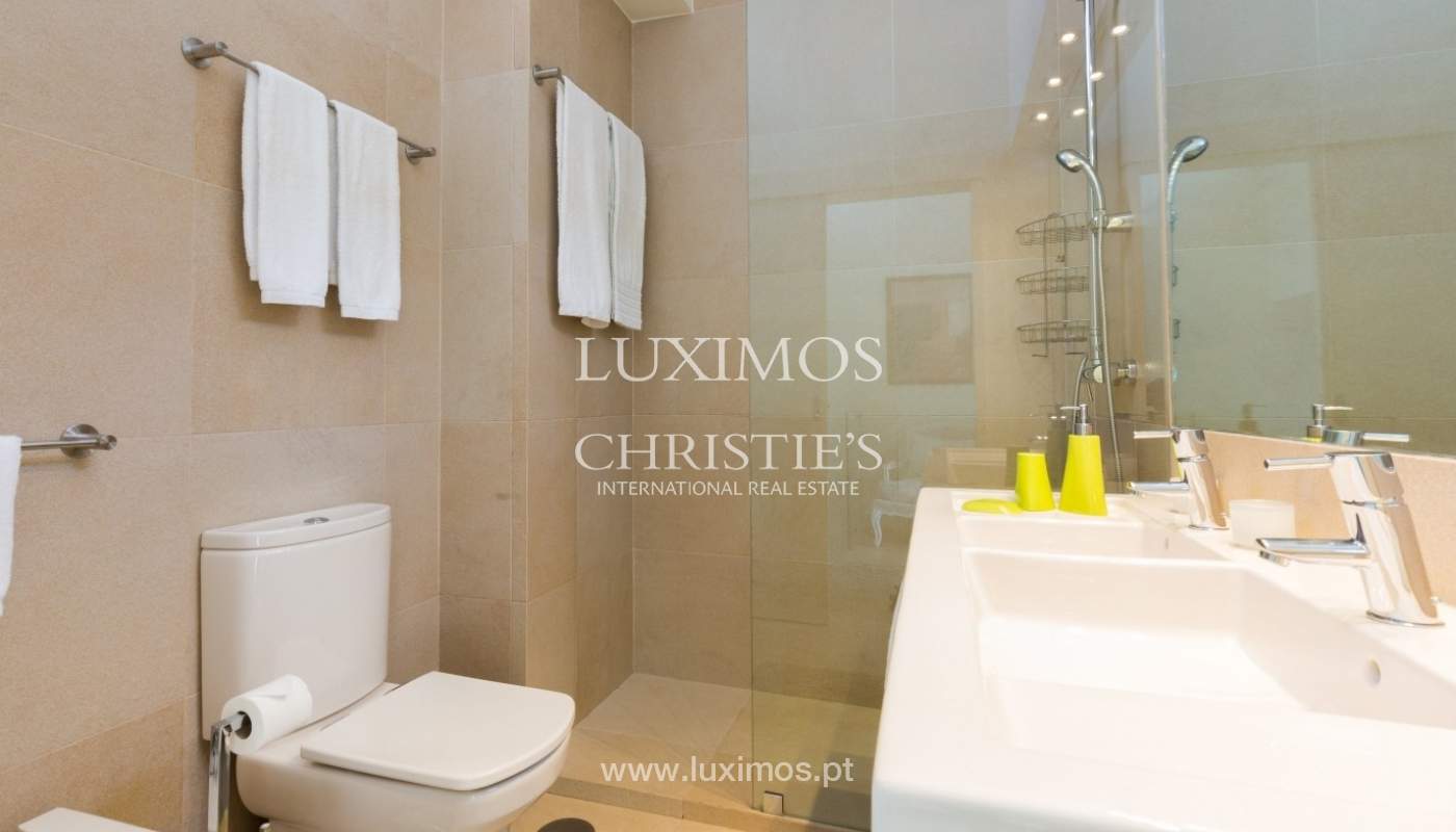 Venda de moradia com piscina, vista para a marina, Vilamoura, Algarve_53856