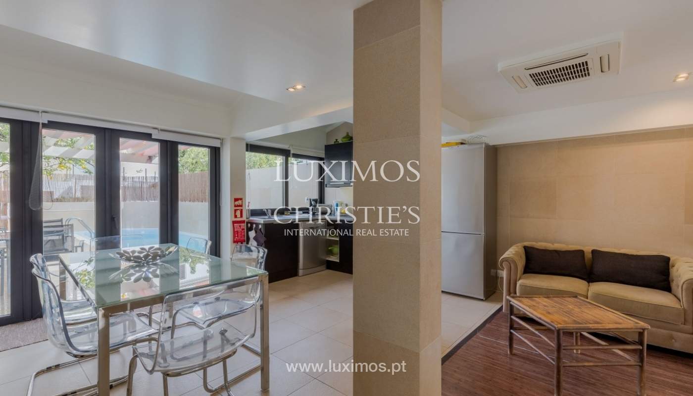 Venda de moradia com piscina, vista para a marina, Vilamoura, Algarve_53864