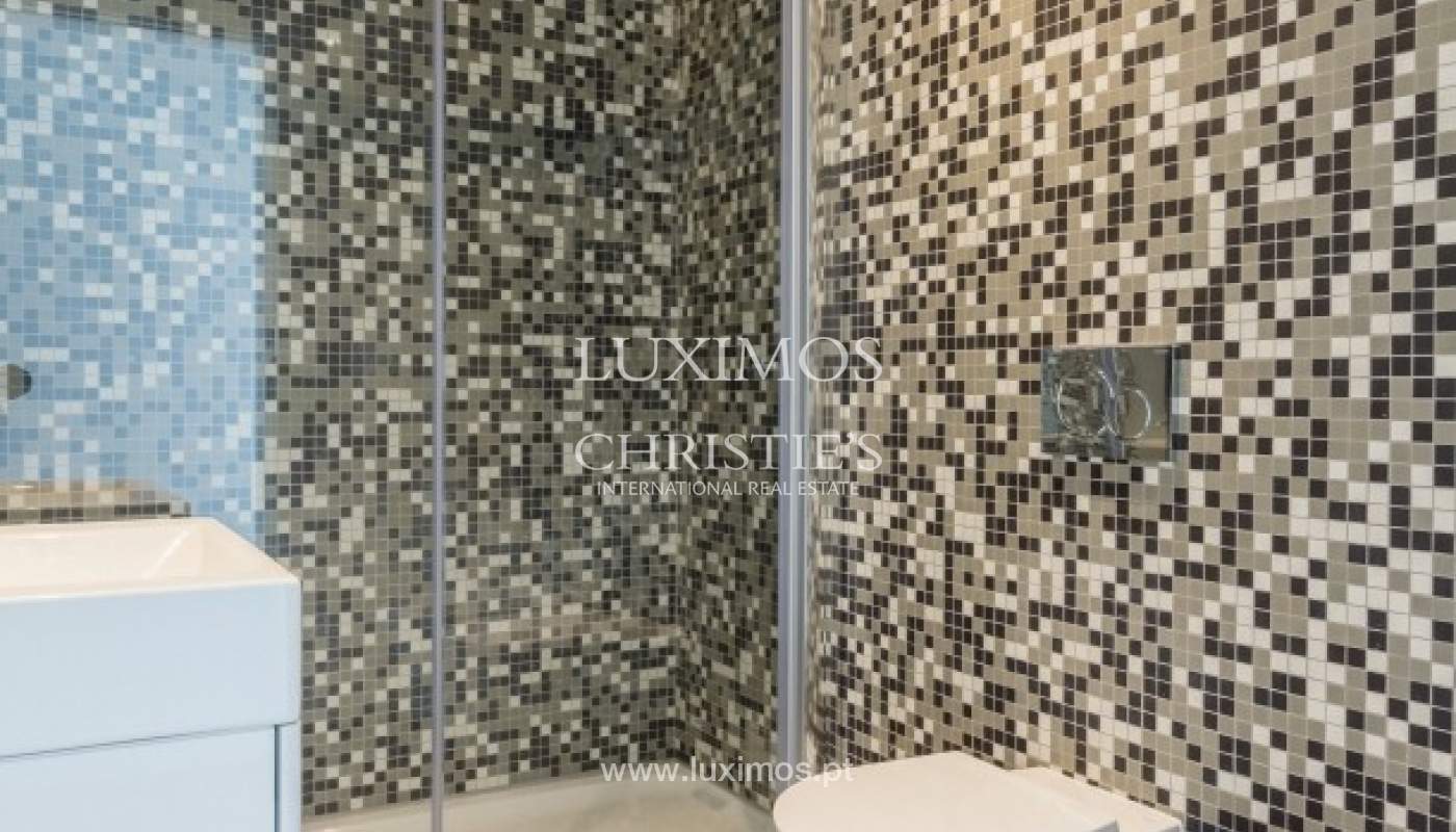 Venda de moradia perto do mar, com piscina e terraço, Algarve,Portugal_53891