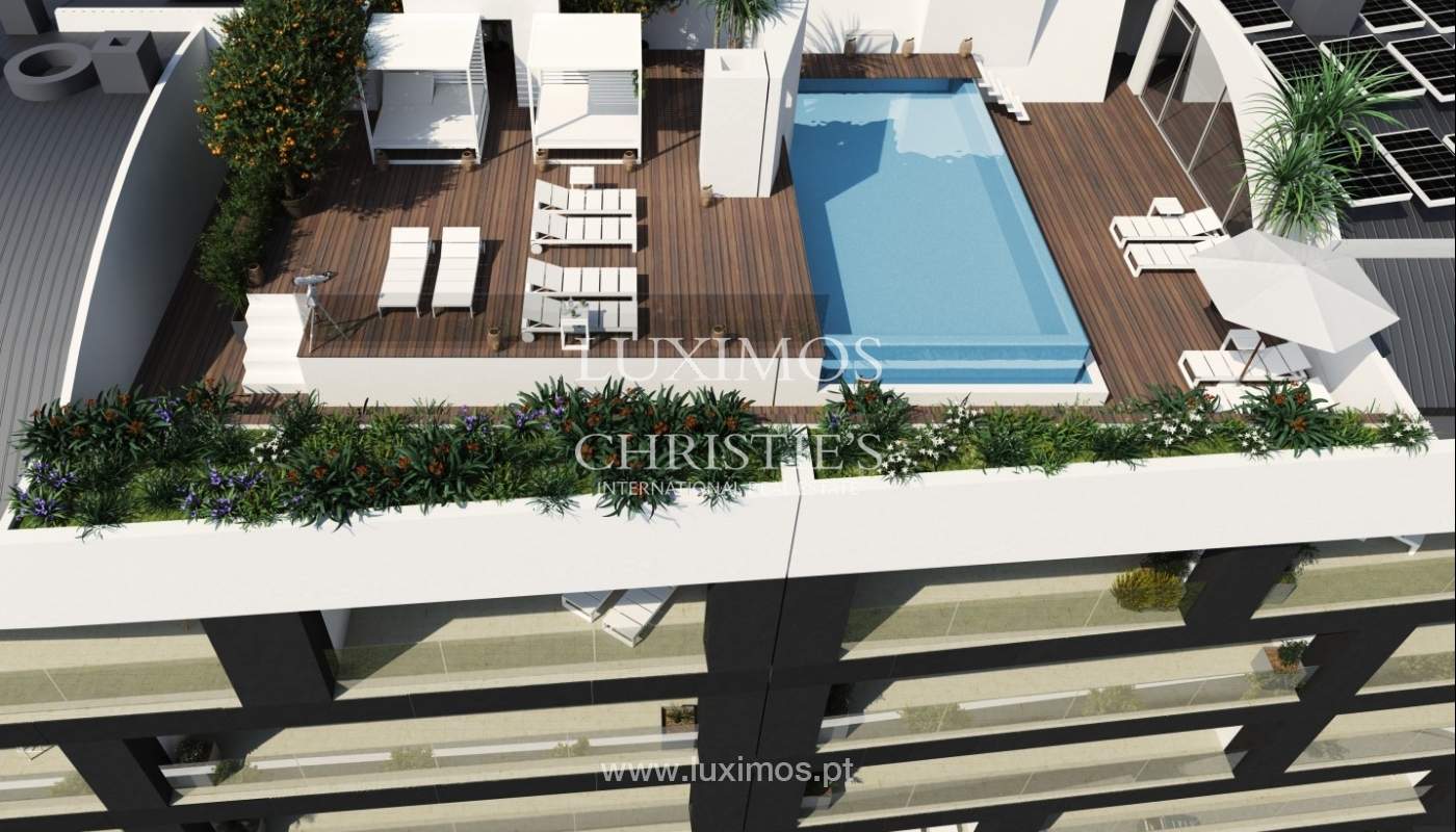 Venda de apartamento novo, com piscina e vistas de mar, Lagos, Algarve_55766