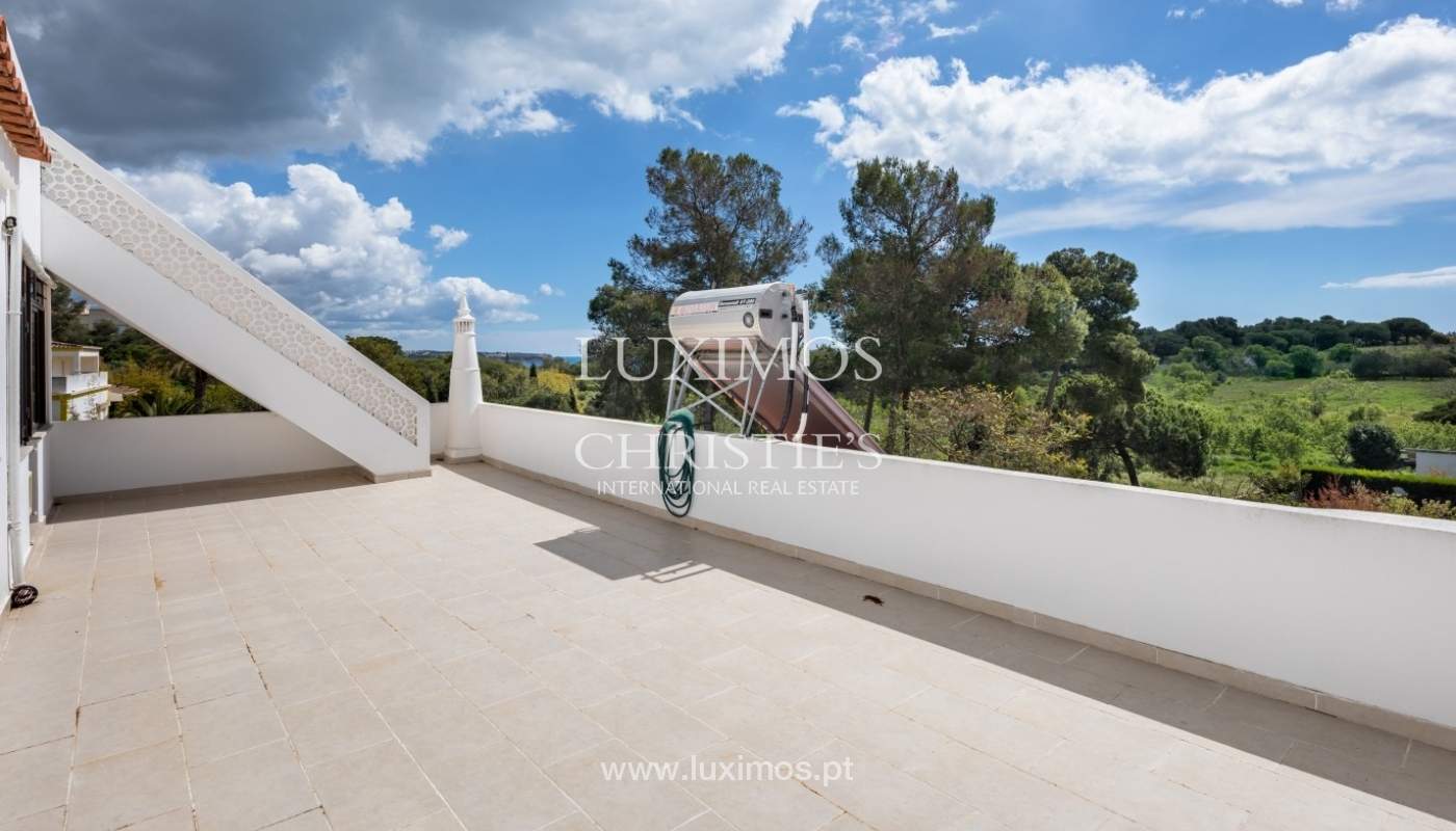 Venda de moradia, com piscina, jardim e vista mar, Vau, Alvor, Algarve_55951