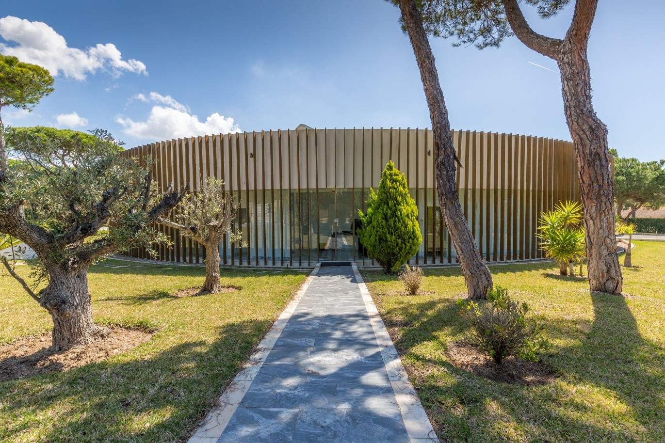 magnifica-vivienda-vilamoura