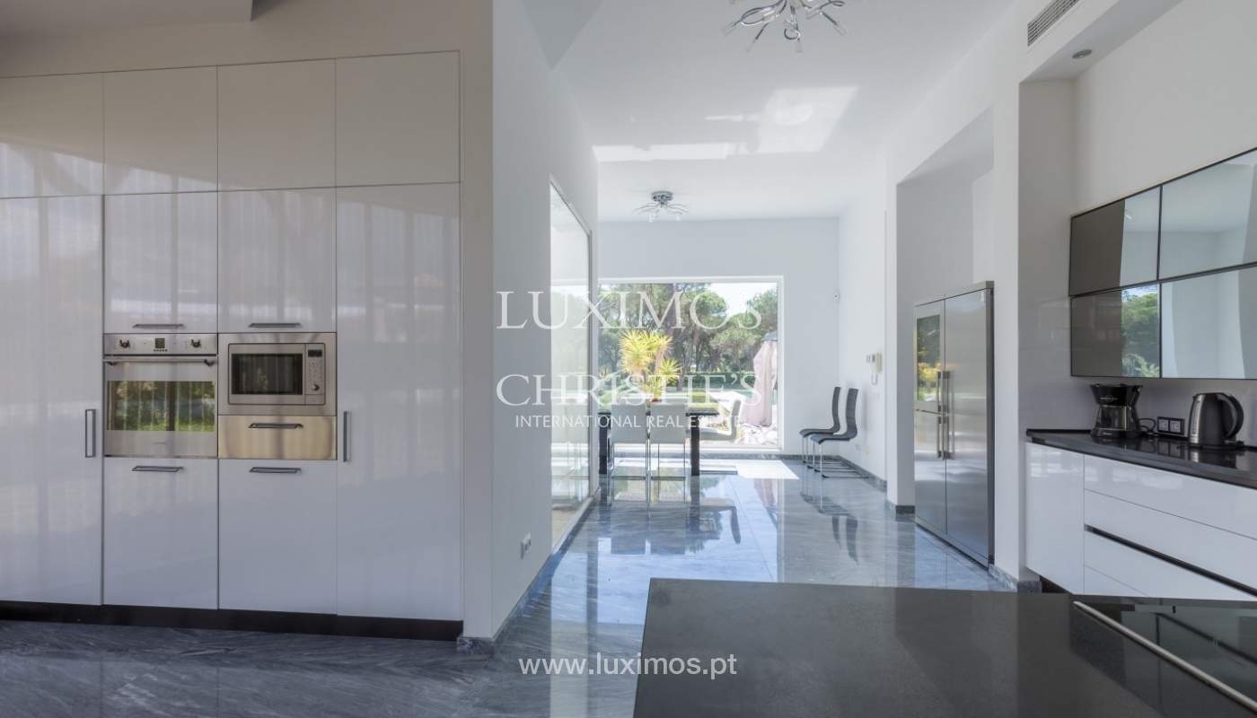 Villa de luxe à vendre avec piscine, jardin,Vilamoura,Algarve,Portugal_56610