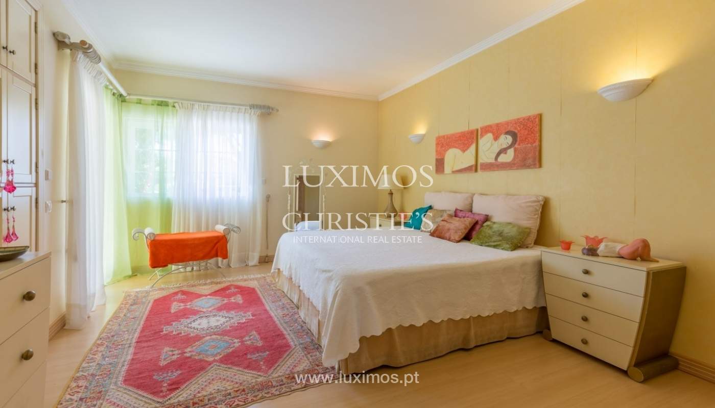 Moradia à venda, piscina e jardim, perto do golfe, Vilamoura, Algarve_56921