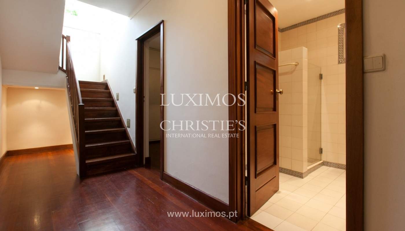 Venda de moradia de 4 frentes com jardim, Matosinhos, Porto, Portugal_59966