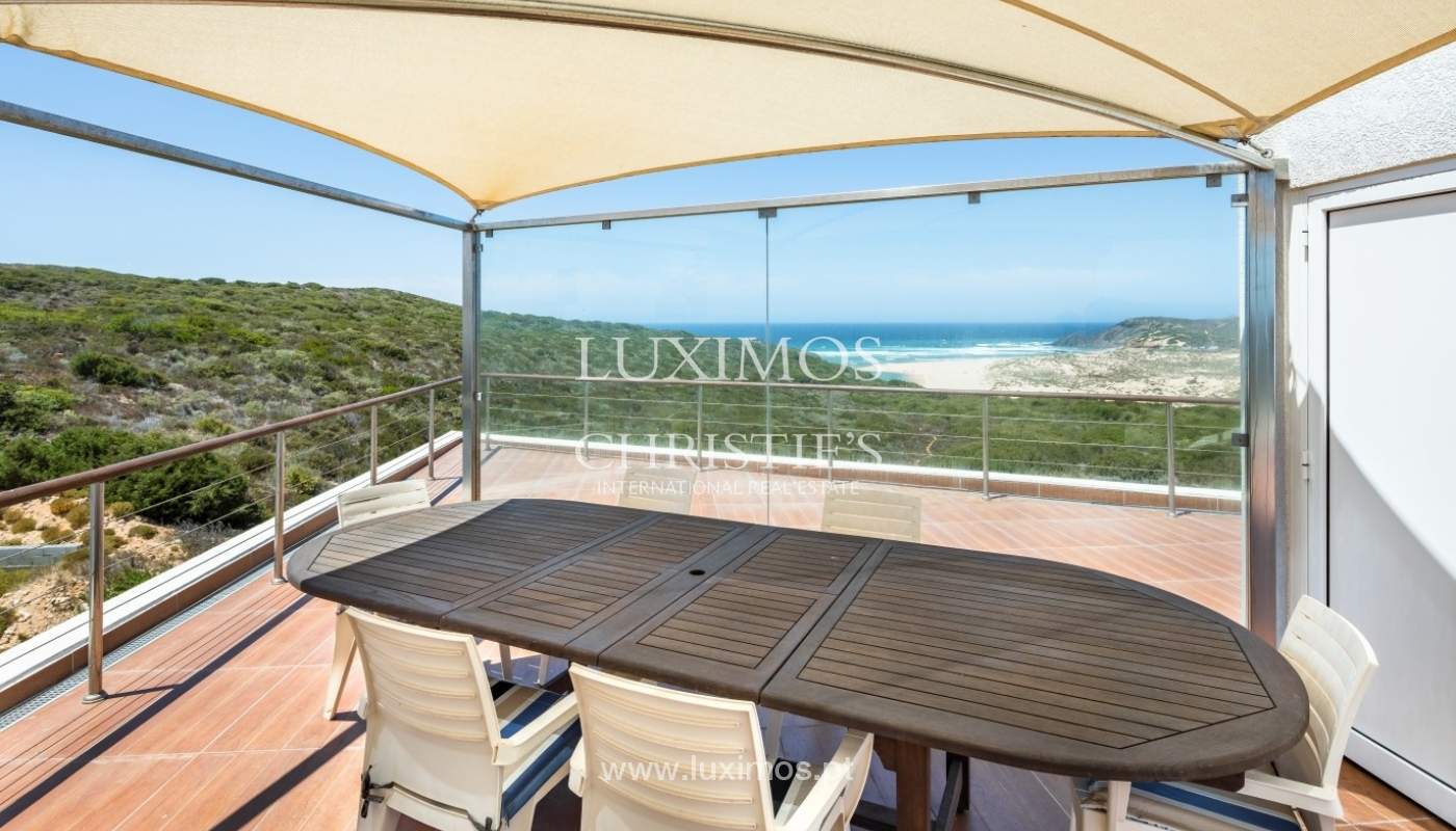 Venda de propriedade com piscina e vistas mar e rio, Aljezur, Algarve_64741