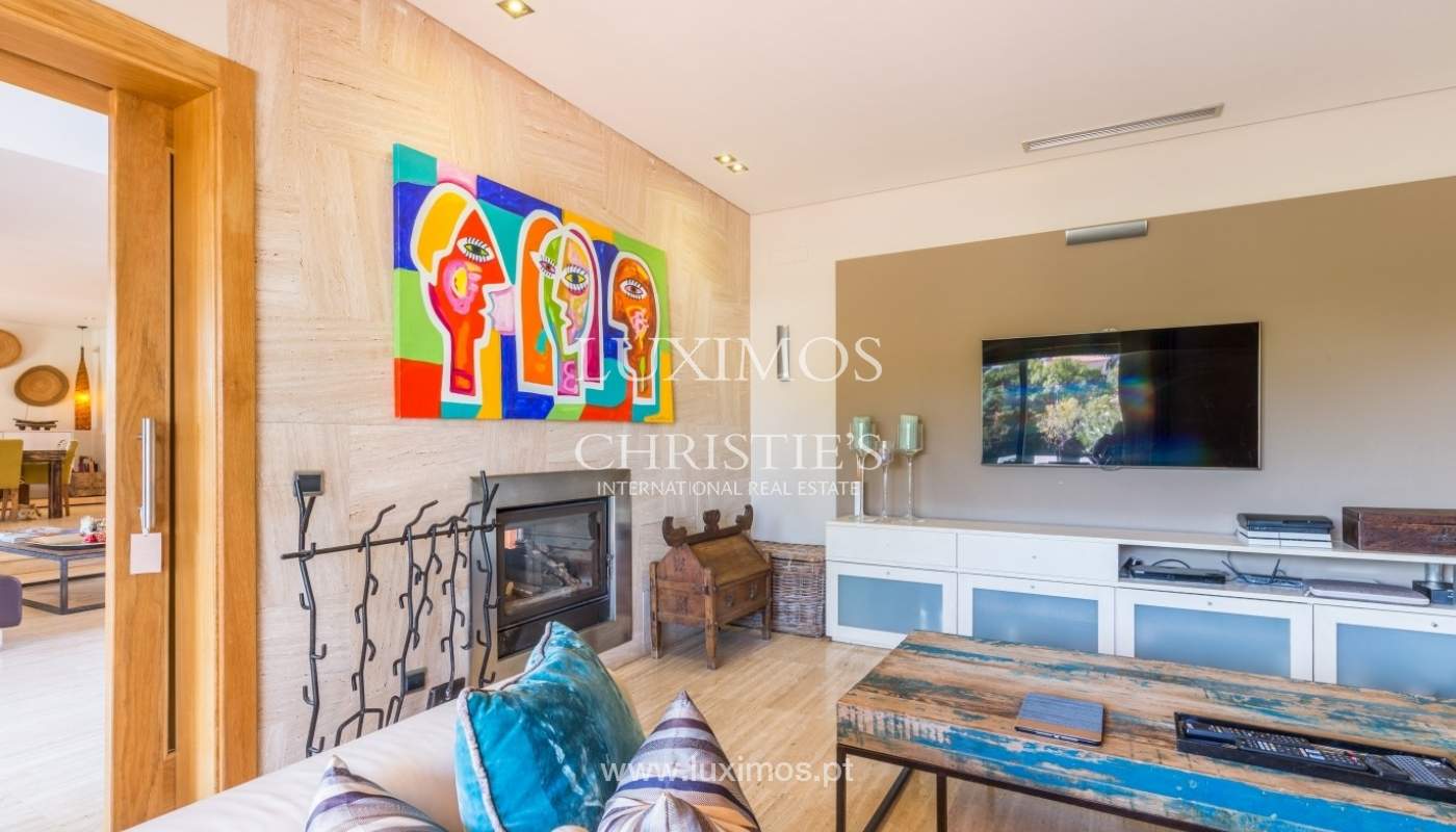Verkauf Luxus-villa mit pool, nahe dem Meer, Quarteira, Algarve_67375