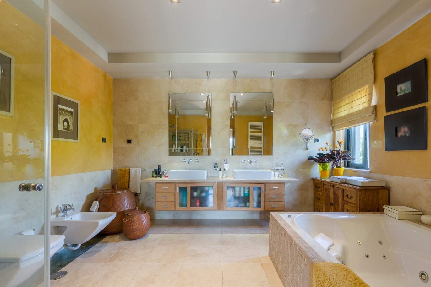 Verkauf Luxus-villa mit pool, nahe dem Meer, Quarteira, Algarve_67502