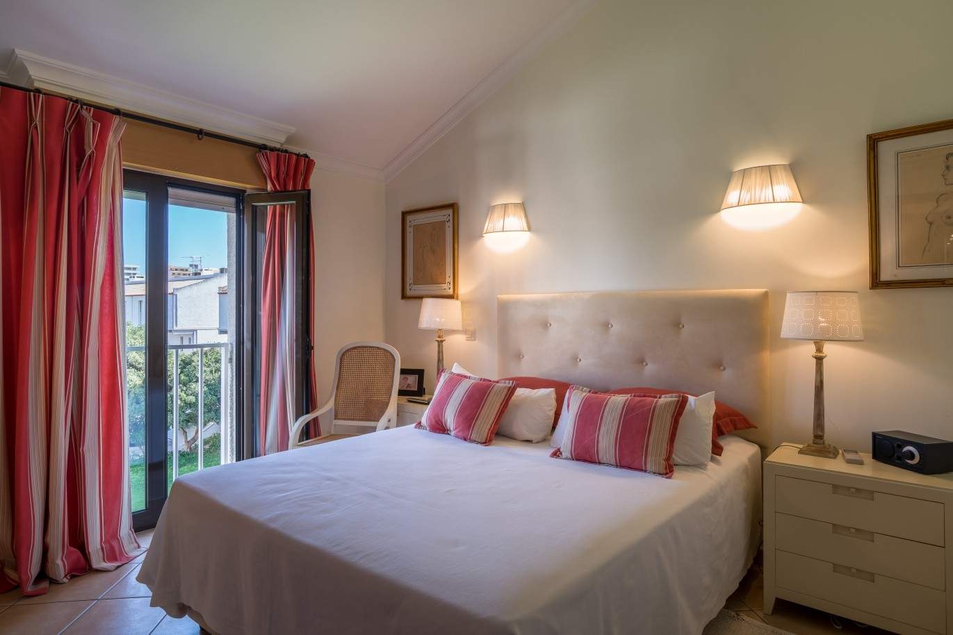 Apartamento triplex à venda perto da praia, Marina Vilamoura, Algarve_67802