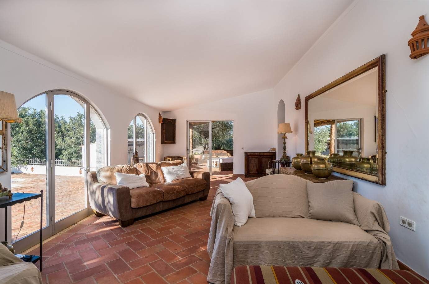 Villa à vendre avec piscine et tennis, Santa Barbara de Nexe, Algarve_70505