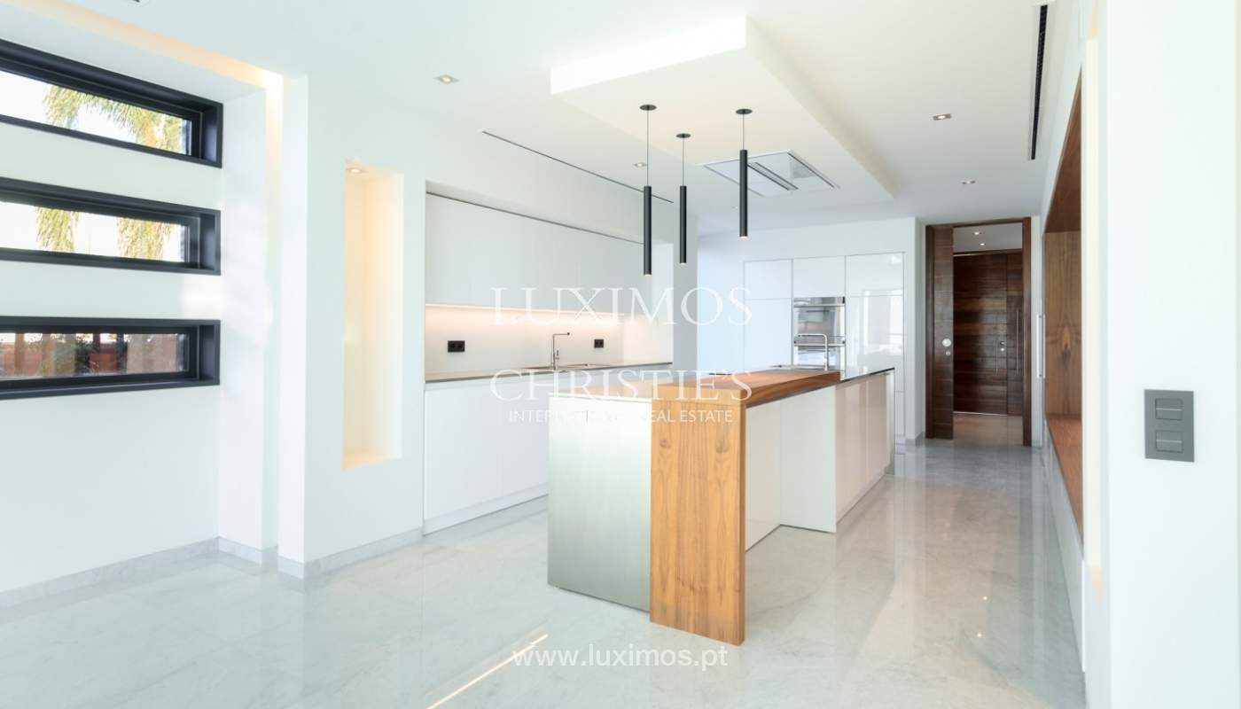 Moradia à venda com piscina, vista mar, Vale do Lobo, Algarve,Portugal_72026