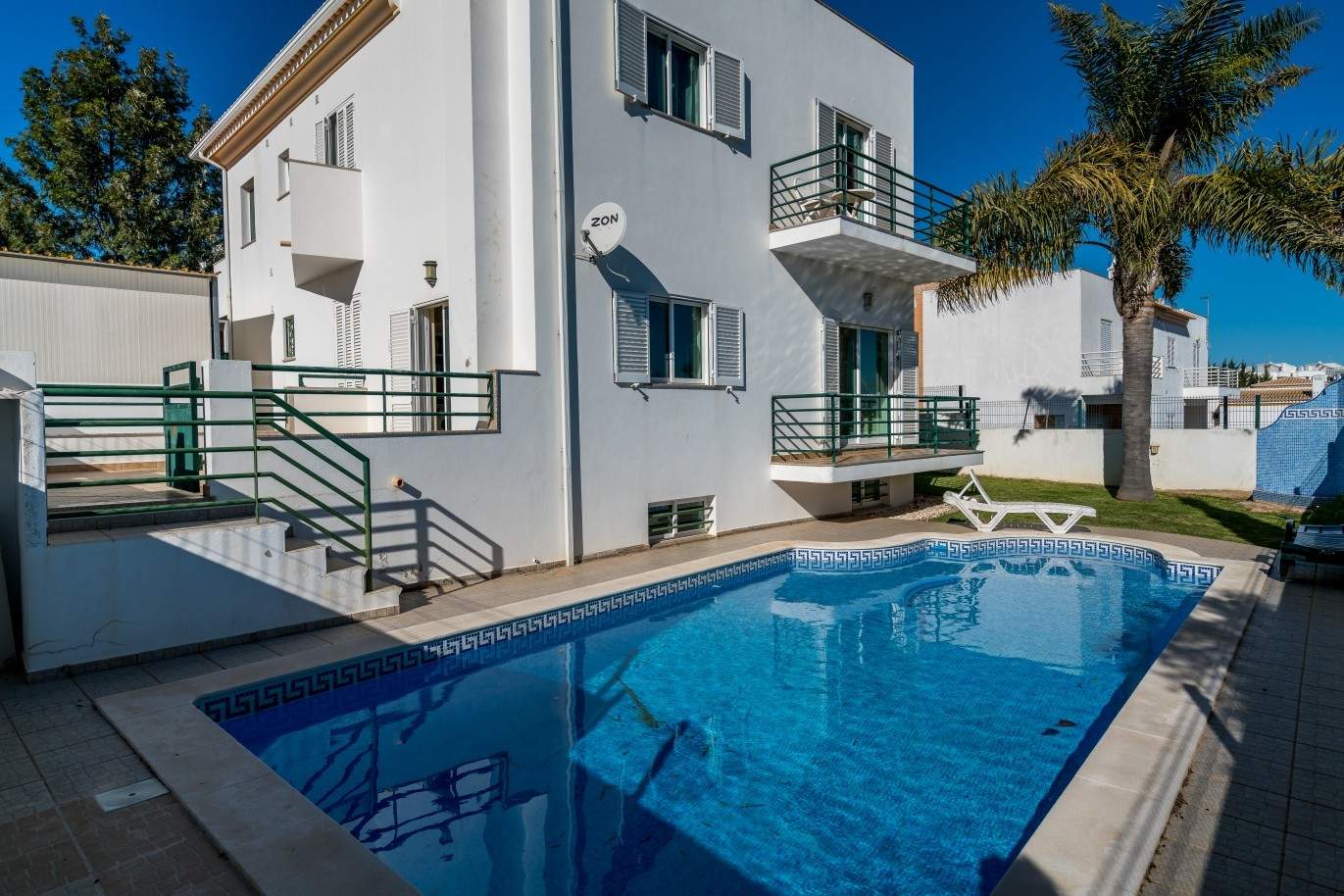 Freistehende villa zum Verkauf mit pool, in der Nähe von Strand und golf, Albufeira, Algarve, Portugal_73897