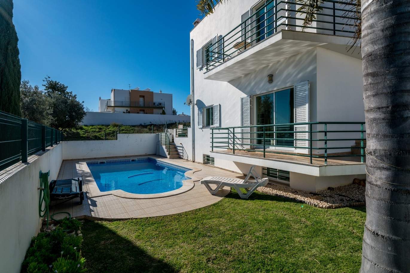 Freistehende villa zum Verkauf mit pool, in der Nähe von Strand und golf, Albufeira, Algarve, Portugal_73898