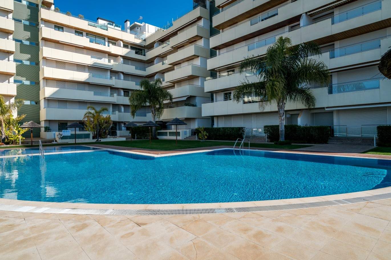 Wohnung zum Verkauf mit Schwimmbad, nah am Strand, Marina Vilamoura, Algarve, Portugal_74092