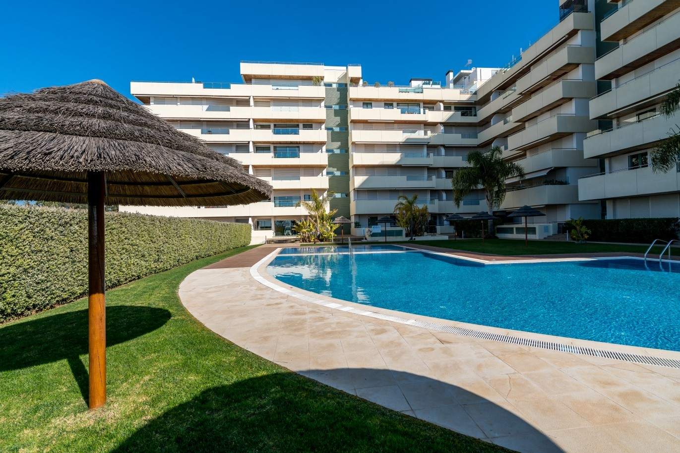 Apartment for sale, pool, close to beach, Vilamoura, Algarve, Portugal_74093