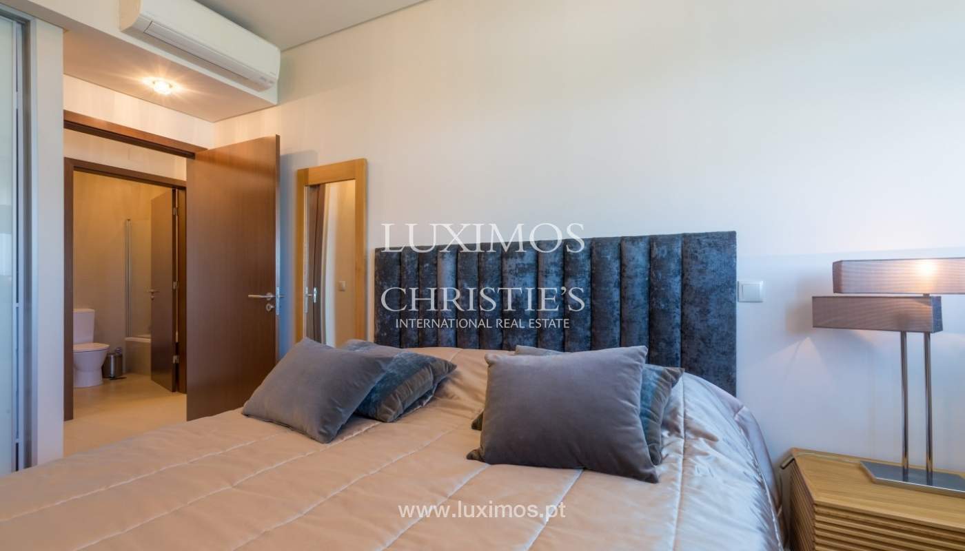 Apartamento en venta, piscina, vista mar, Quarteira, Algarve, Portugal_74323