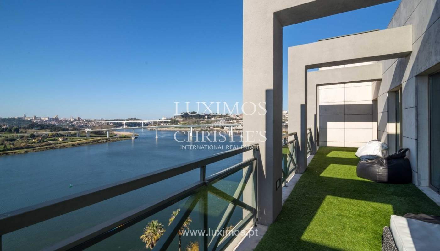 Modern and luxurious penthouse, river views, Porto, Portugal _74882