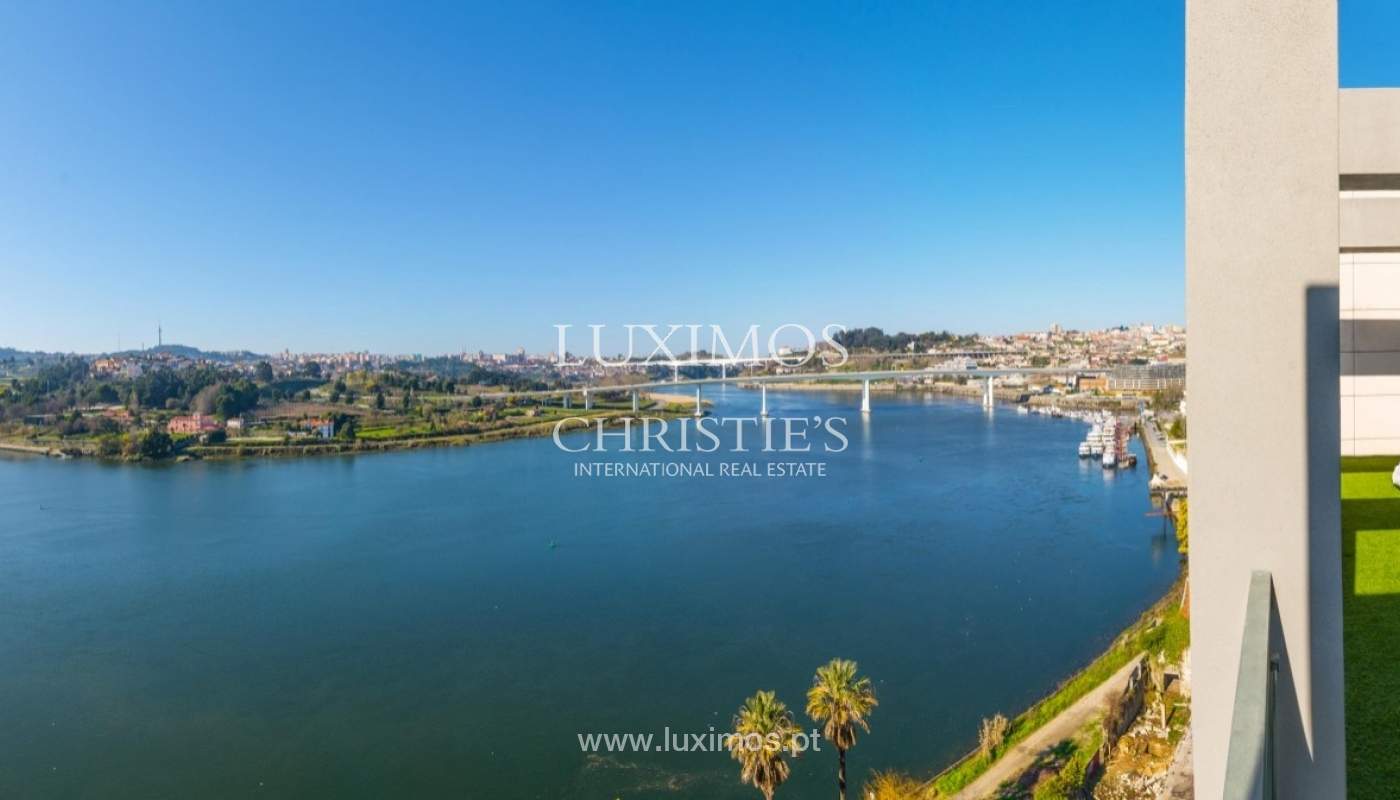 Modern and luxurious penthouse, river views, Porto, Portugal _74883