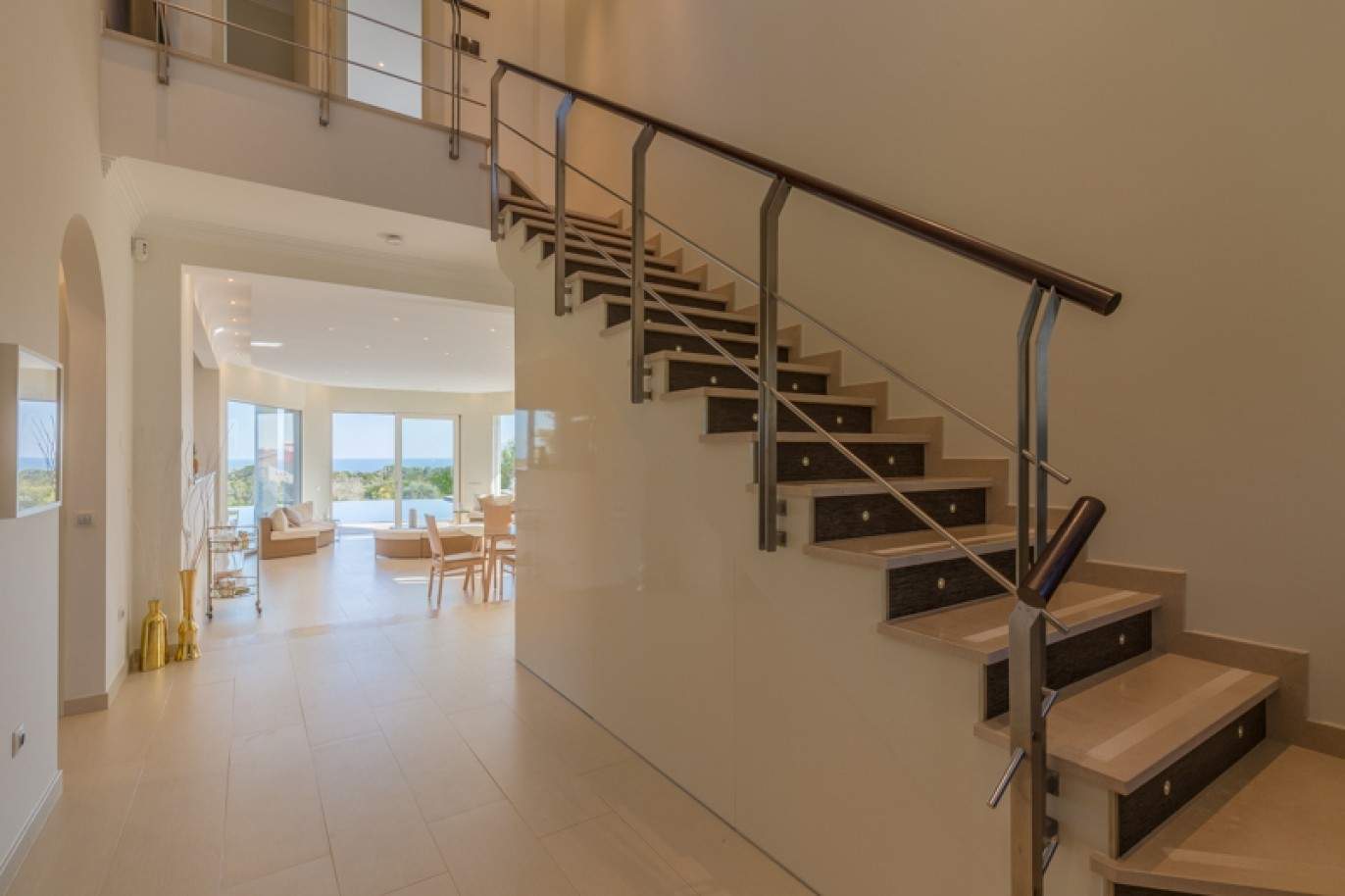 Villa à vendre avec vue sur la mer, près de la plage et du golf, de Carvoeiro, Algarve, Portugal_76417