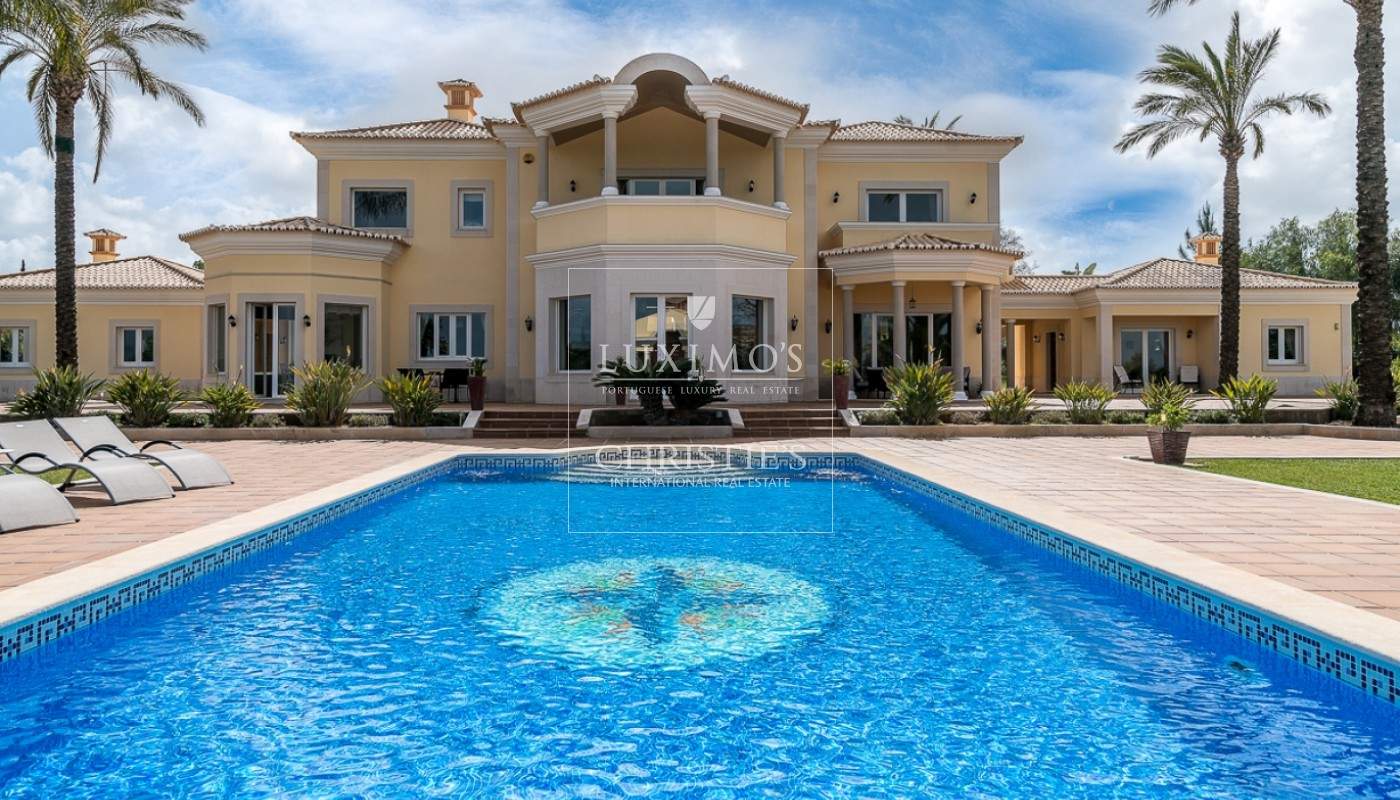 Villa for sale, with pool and golf view, Portimão, Algarve, Portugal a luxury home for sale in