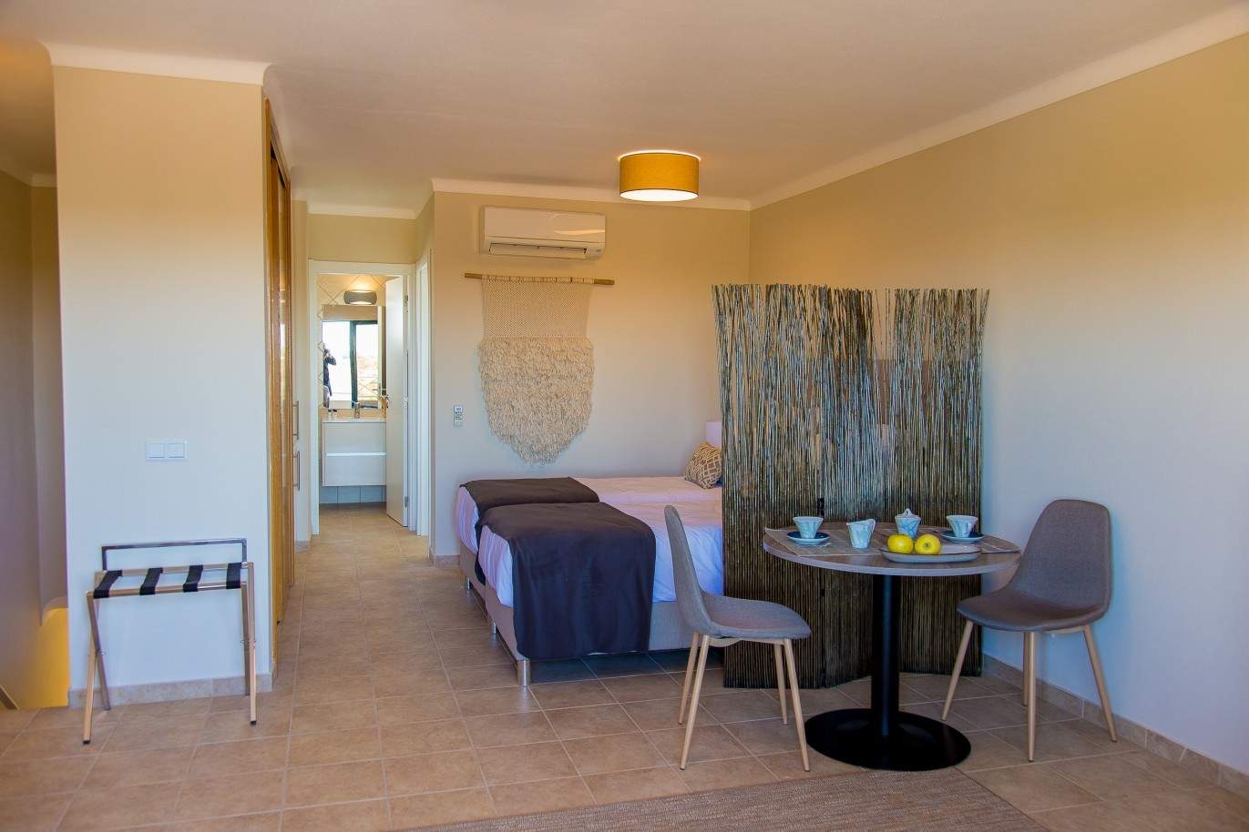 Sale of new apartment in tourist resort, Carvoeiro, Algarve, Portugal_77477