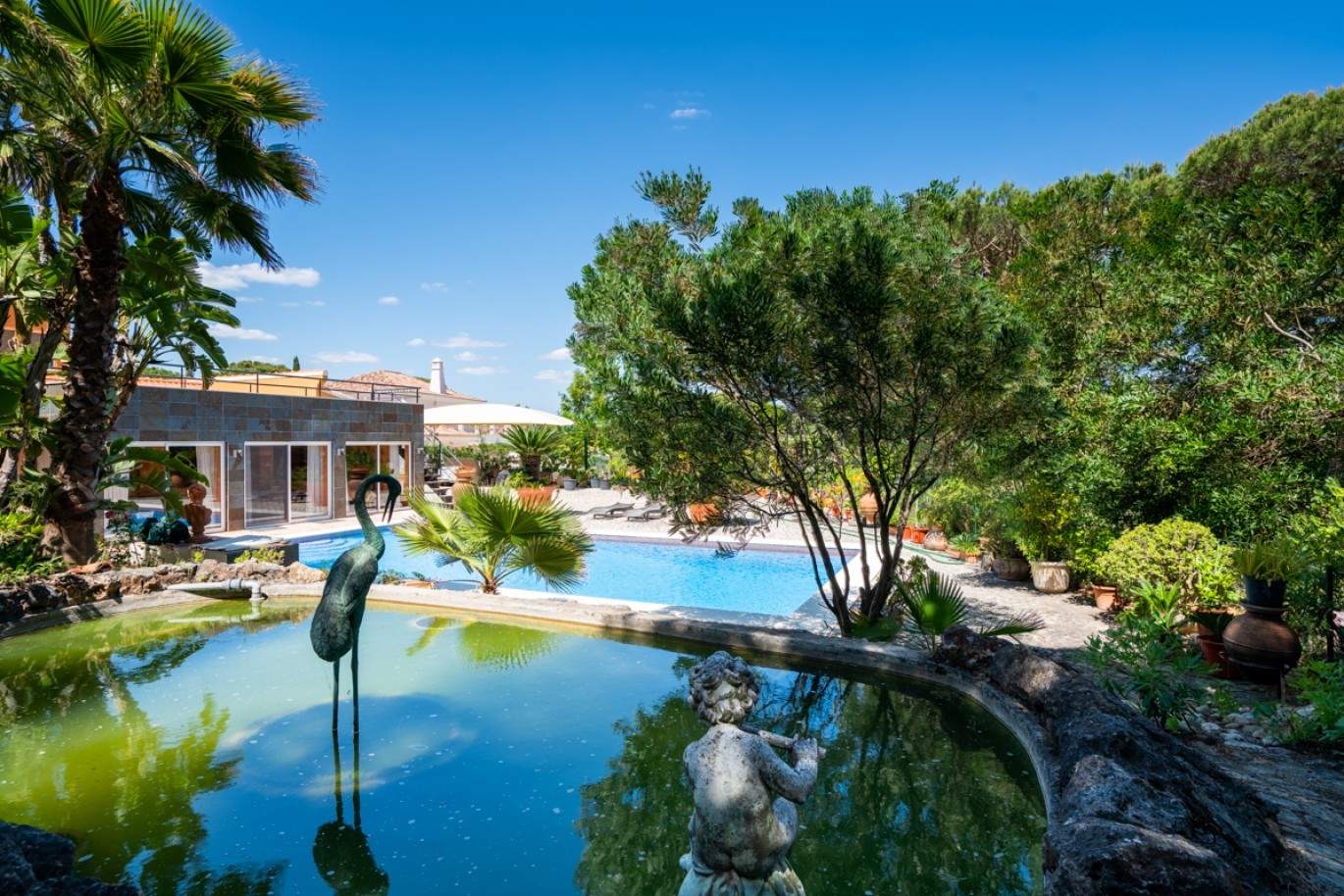 Villa en venta con piscina en campo golf, Vilamoura, Algarve, Portugal_79694