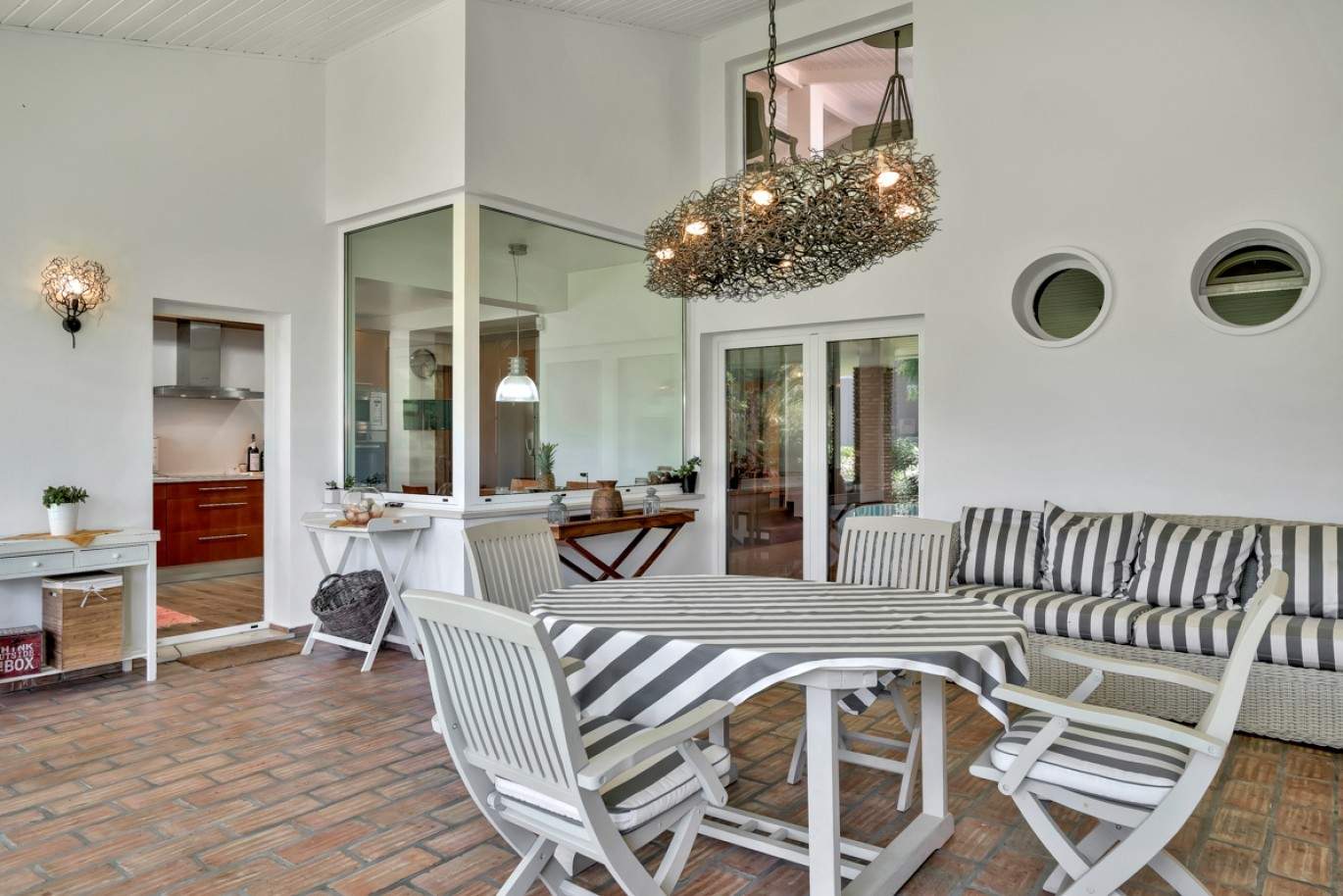 Villa de luxe à vendre avec piscine à Vilamoura, Algarve, Portugal_82646