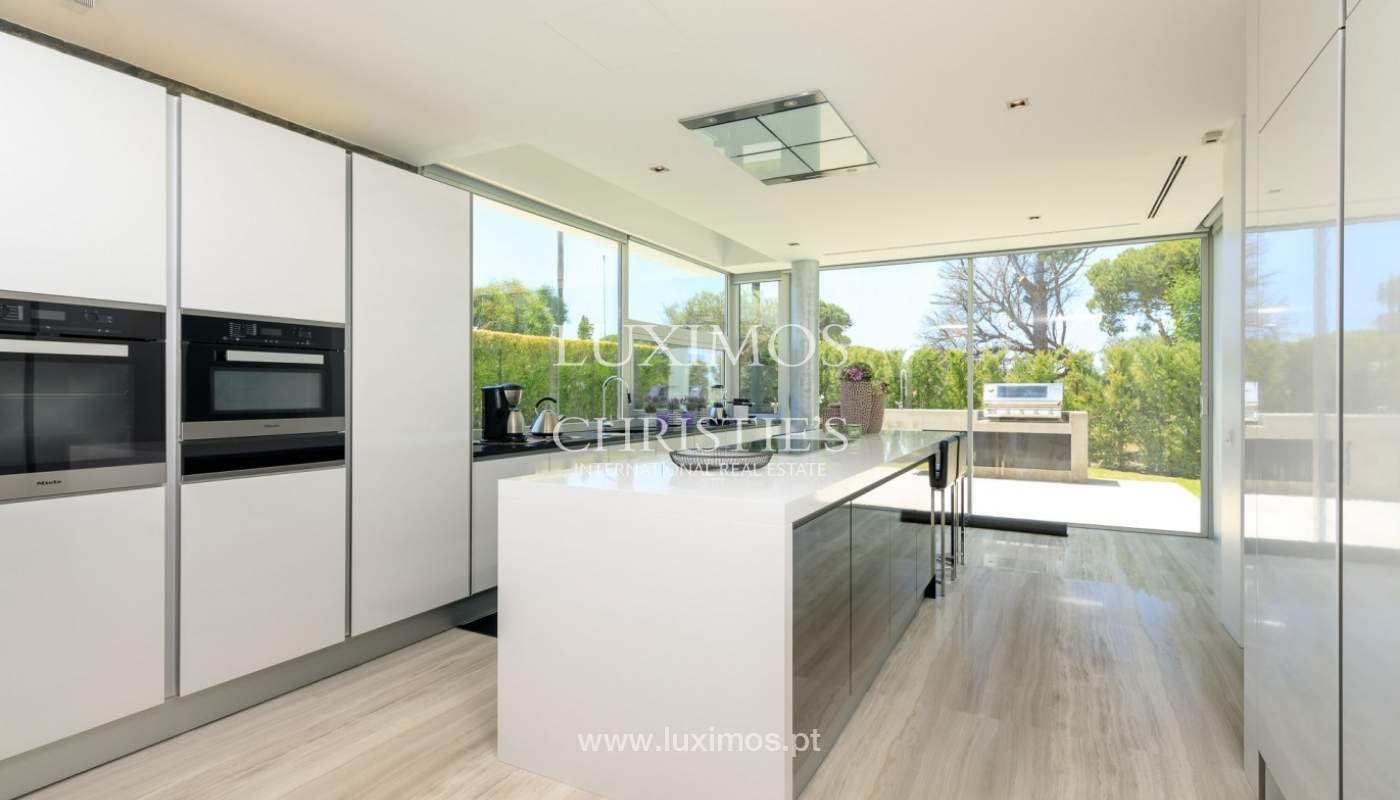 Villa moderne à vendre sur le golf à Vale do Lobo, Algarve, Portugal_83662