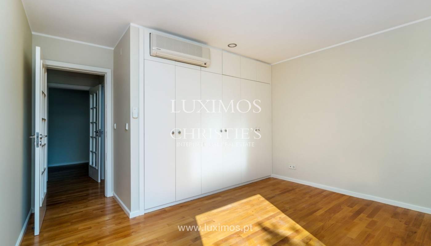 Luxurious villa with 4 fronts for sale, Porto, Portugal _83809