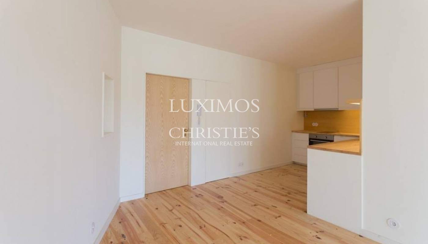 22885945-1579657475389352-7448901368388341411-njpg