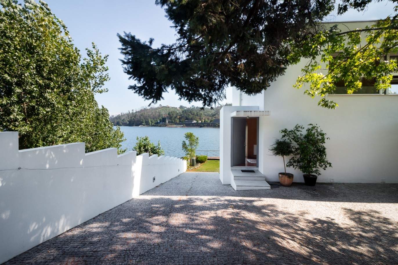 Villa avec une vue fantastique sur la rivière, Porto, Portugal _85465