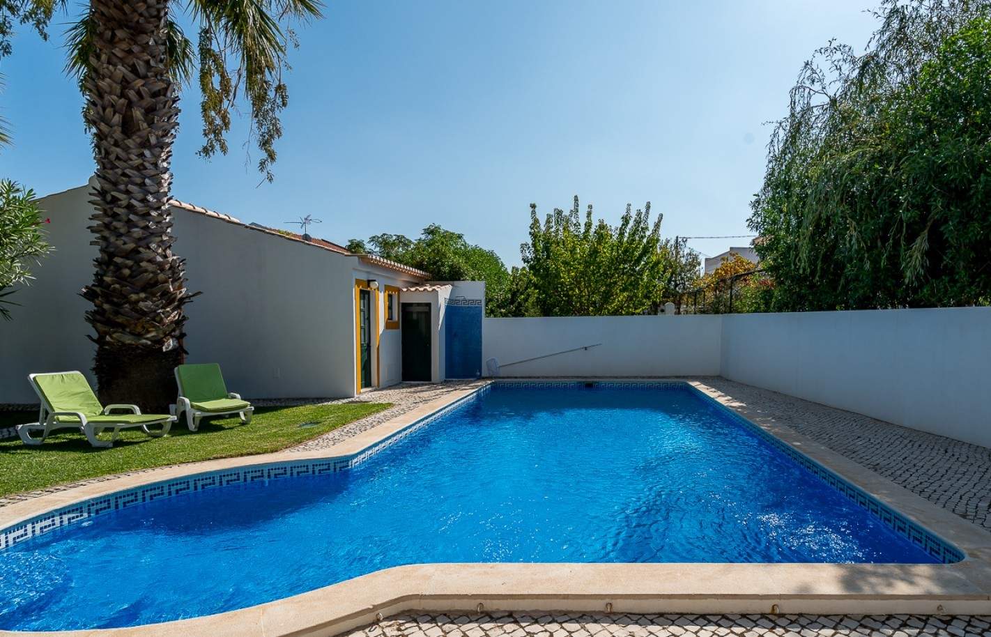 Venda de moradia com piscina em Vila Real de Santo António, Algarve_86513