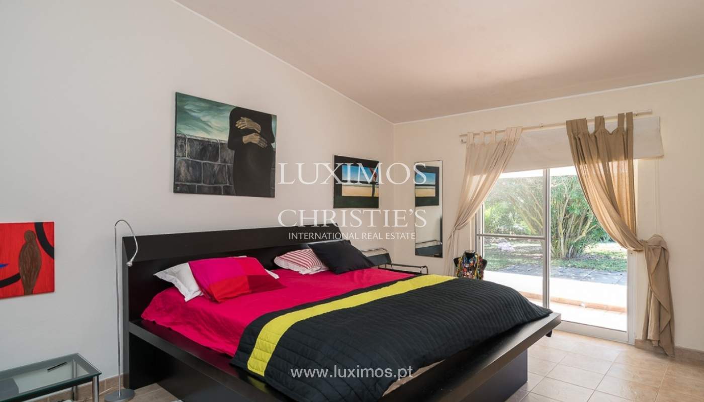 Villa en venta, piscina, cerca playa y golf, Penina, Algarve, Portugal_86996