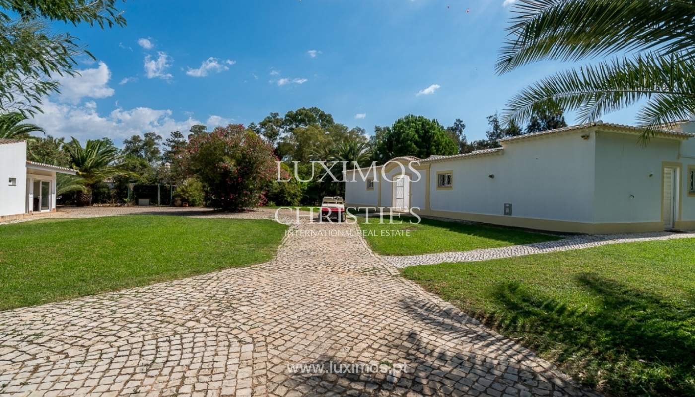 Villa en venta, piscina, cerca playa y golf, Penina, Algarve, Portugal_87005