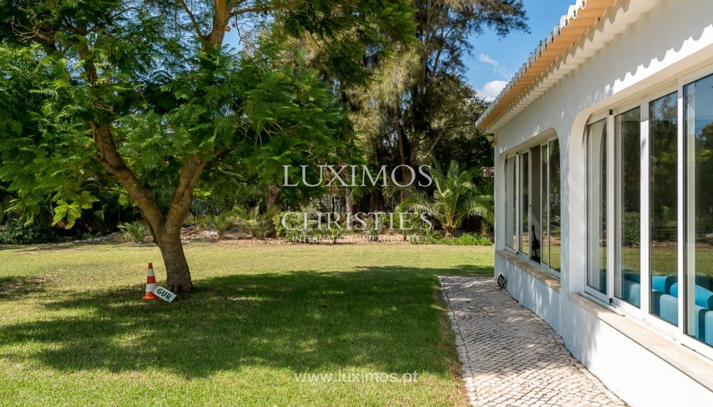 Villa à vendre avec piscine, près de la plage et du golf, Penina, Algarve, Portugal_87006