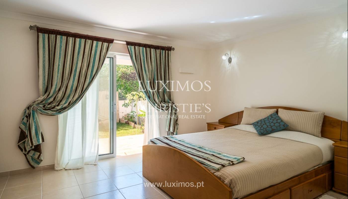 Venda de Moradia com Piscina, na Praia do Ancão, Algarve_87681