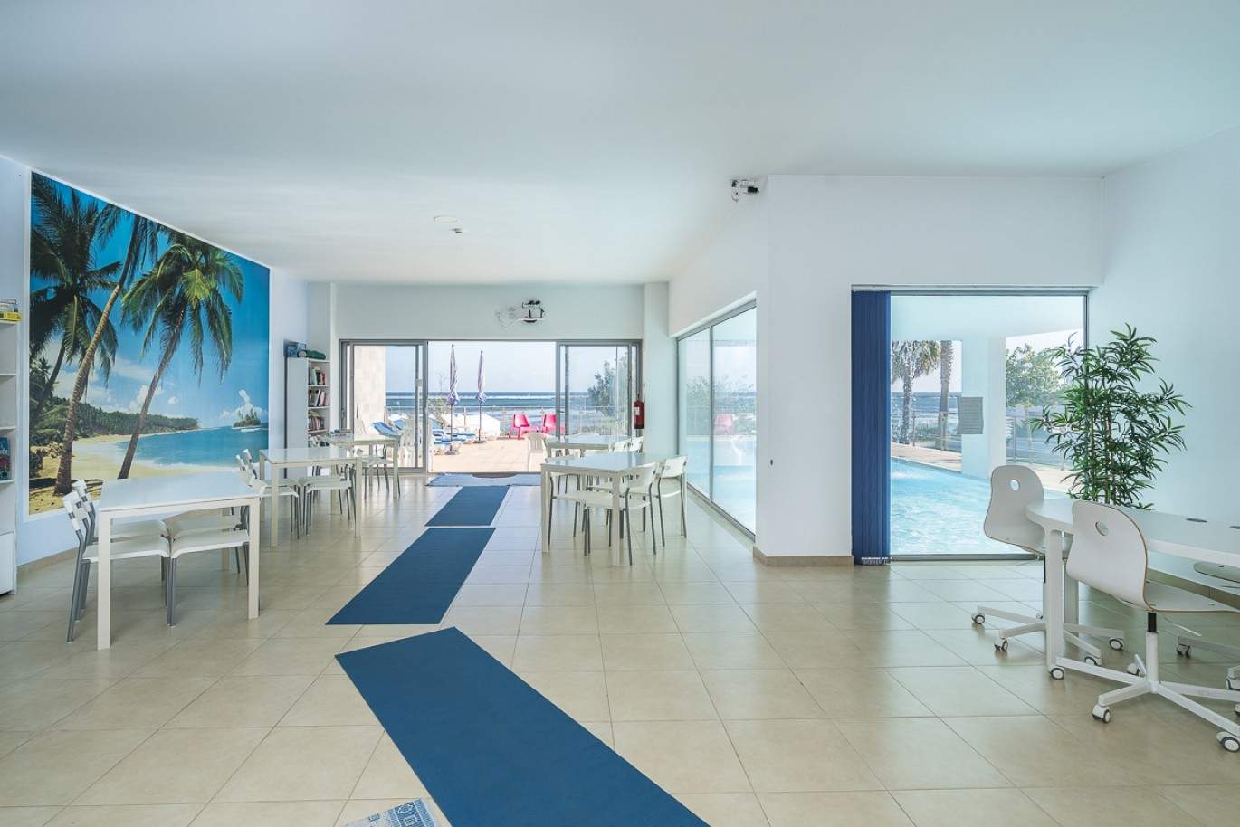 Área comercial en venta con piscina, cerca de playa, Algarve, Portugal_88781
