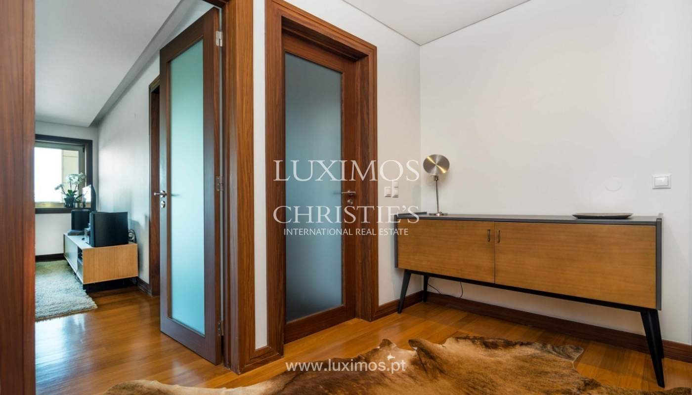 Contemporary apartment for rent with views of river, Porto, Portugal _89395