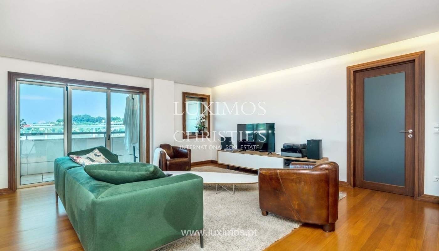 Contemporary apartment for rent with views of river, Porto, Portugal _89399