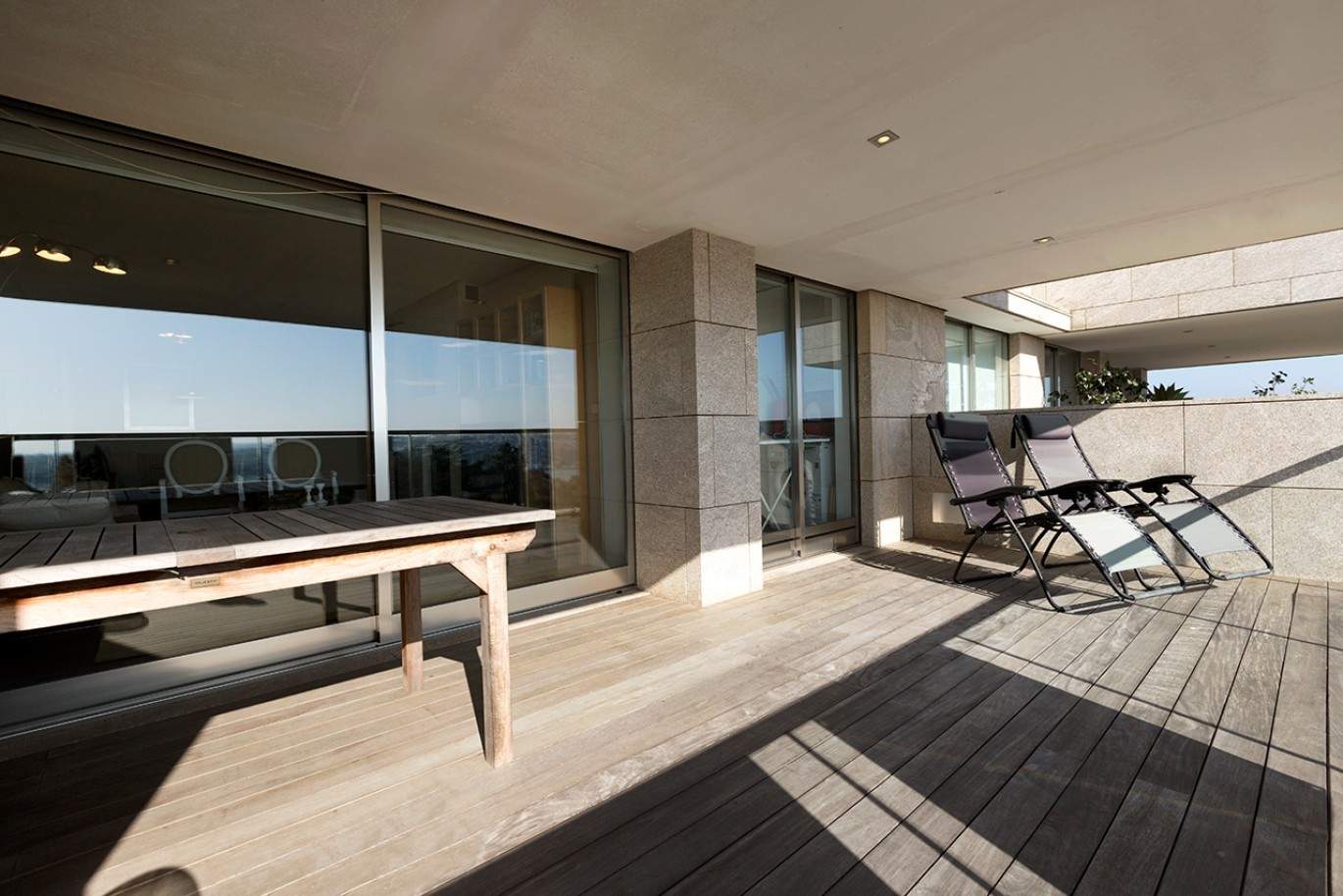 Sale of modern penthouse with river views, Pinhais da Foz, Porto, Portugal_89673