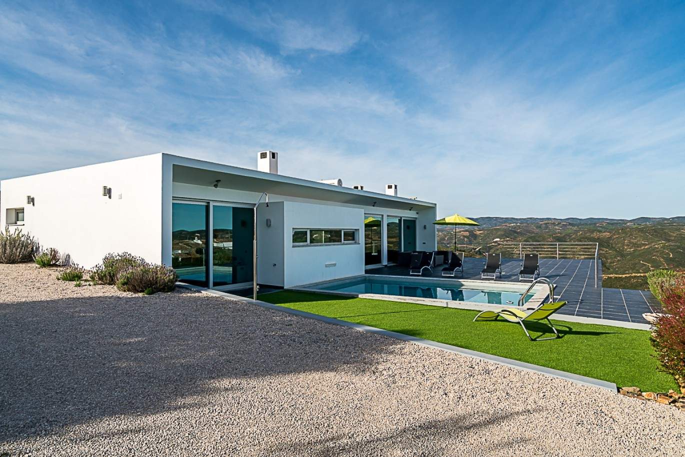 Sale of new villa with sea view in Tavira, Algarve, Portugal_91389
